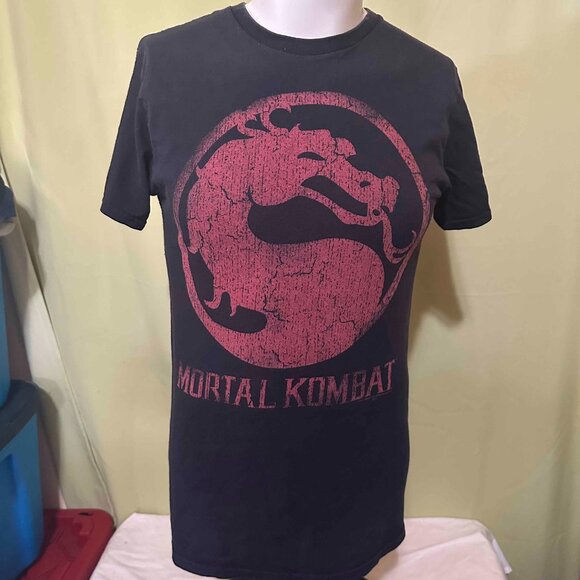 Mortal Kombat Raiden Sub-Zero Johnny Cage Men's Black T Shirt Size Small Kung L - Picture 1 of 3